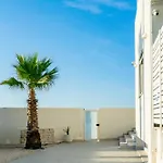 Mediterranea - Seaview, Pool & Garden Daire *