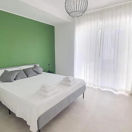Apartment Mediterranea - Seaview, Pool & Garden *