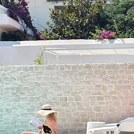 Mediterranea - Seaview, Pool & Garden * Bari