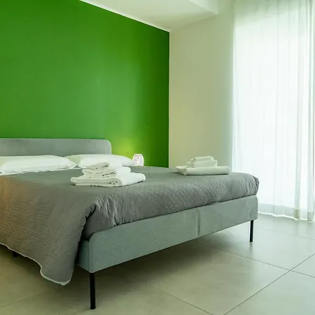 Mediterranea - Seaview, Pool & Garden 巴里