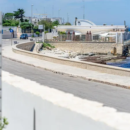 公寓 Mediterranea - Seaview, Pool & Garden