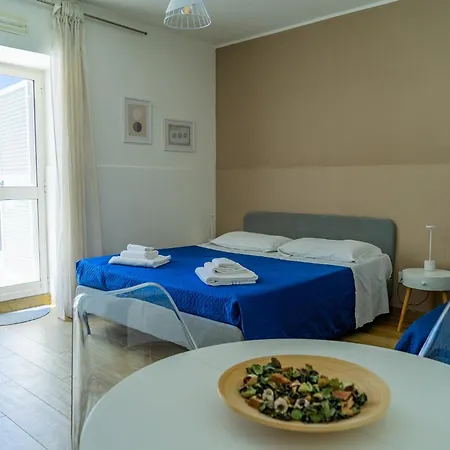 公寓 Mediterranea - Seaview, Pool & Garden 巴里