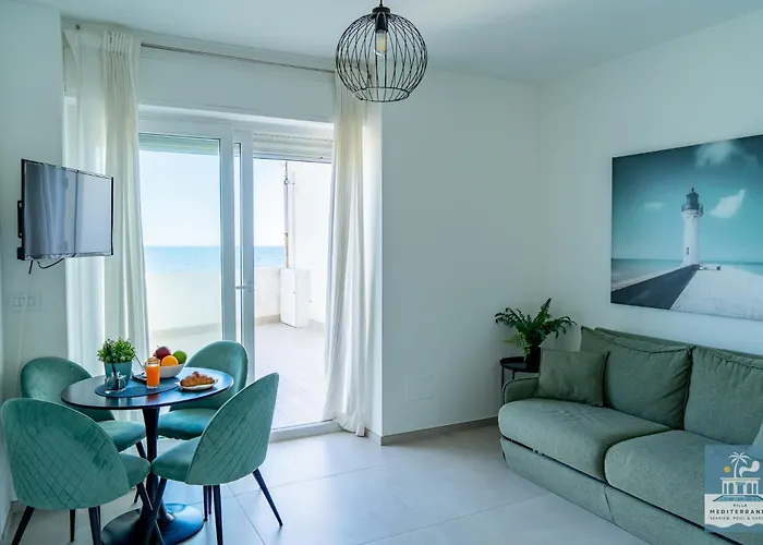 Mediterranea - Seaview, Pool & Garden Appartamento