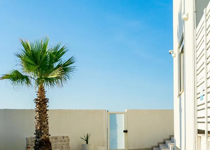 Mediterranea - Seaview, Pool & Garden Appartamento *