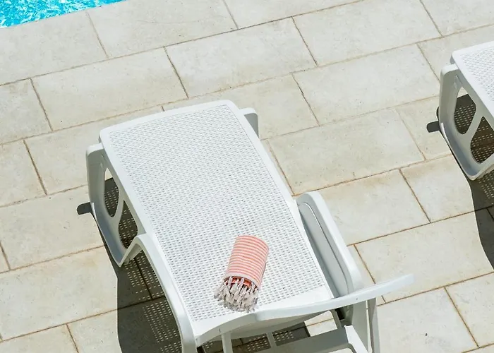 Appartamento Mediterranea - Seaview, Pool & Garden *