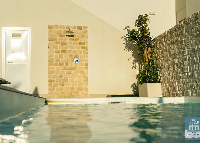 Mediterranea - Seaview, Pool & Garden Appartamento Bari