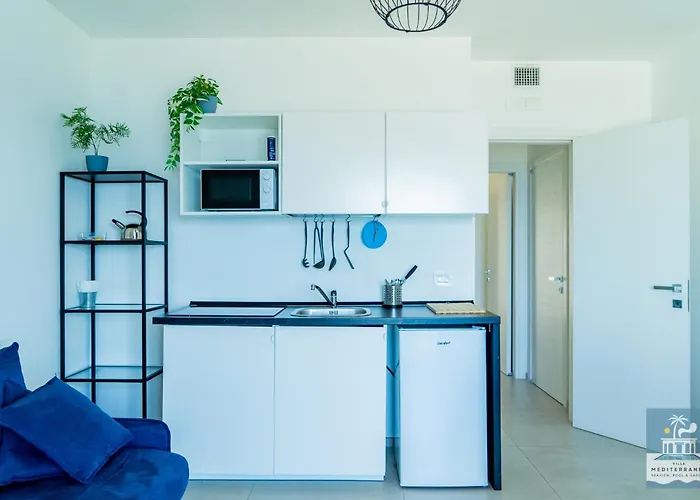 Appartamento Mediterranea - Seaview, Pool & Garden