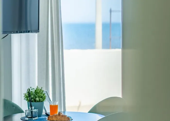 Mediterranea - Seaview, Pool & Garden Appartamento
