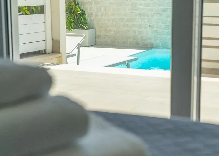 Mediterranea - Seaview, Pool & Garden